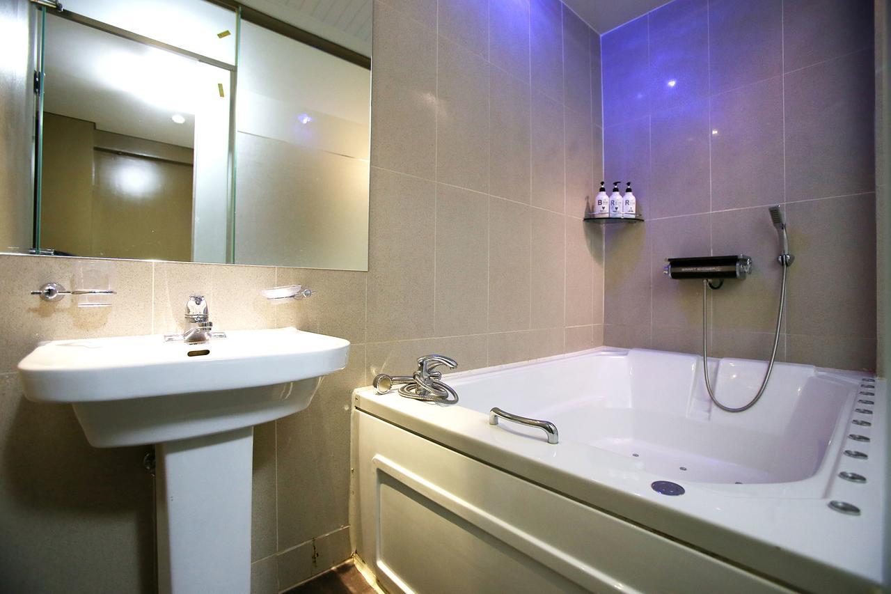 Louis Hotel Соннам Экстерьер фото